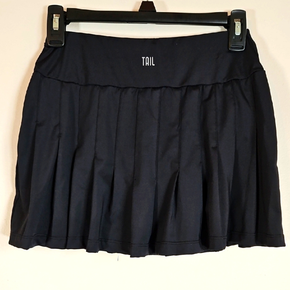Tail XS Jillian Skort Black Pleated Pull On Ball Pockets Tennis Pickleball Golf